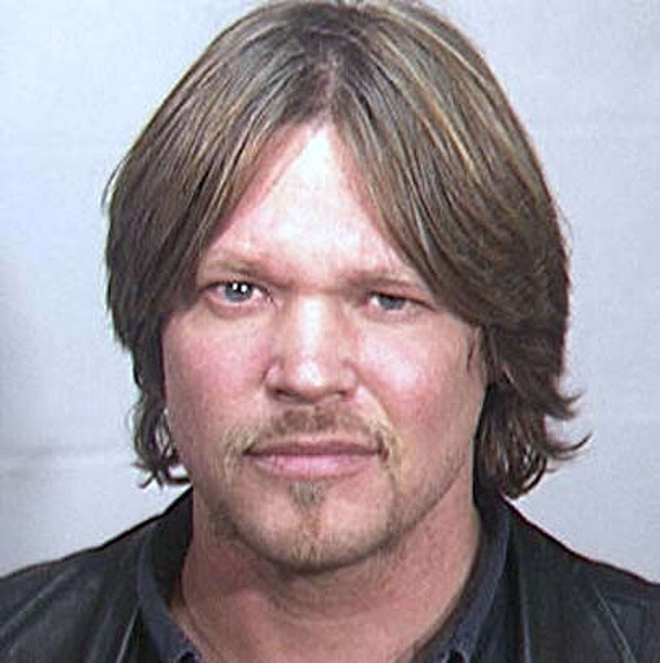 The Elusive Fugitive Robert Ward Fraziers Trail Runs Cold Where Is He Now - 7p1zwpe
