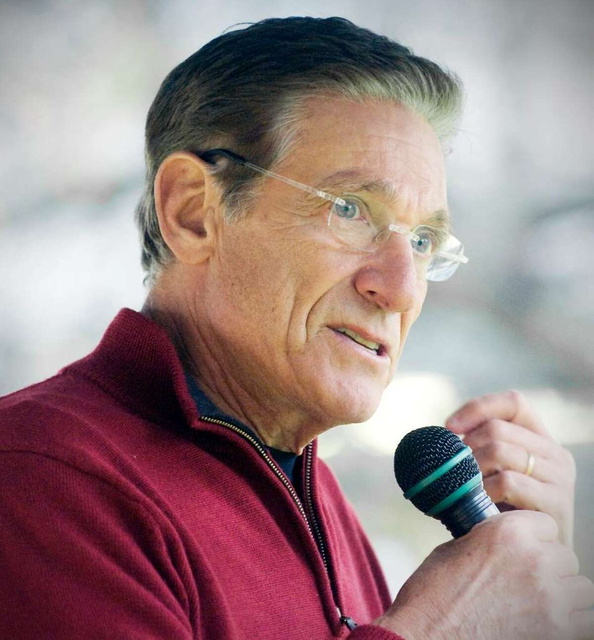 Talk show host Maury Povich addresses the crowd at a balloon training session and press conference in Latham Park for the 2009 UBS Parade Spectacular in Stamford, Conn. on Thursday, November 12, 2009. Povich and his wife Connie Chung are the grand marshals of the parade.