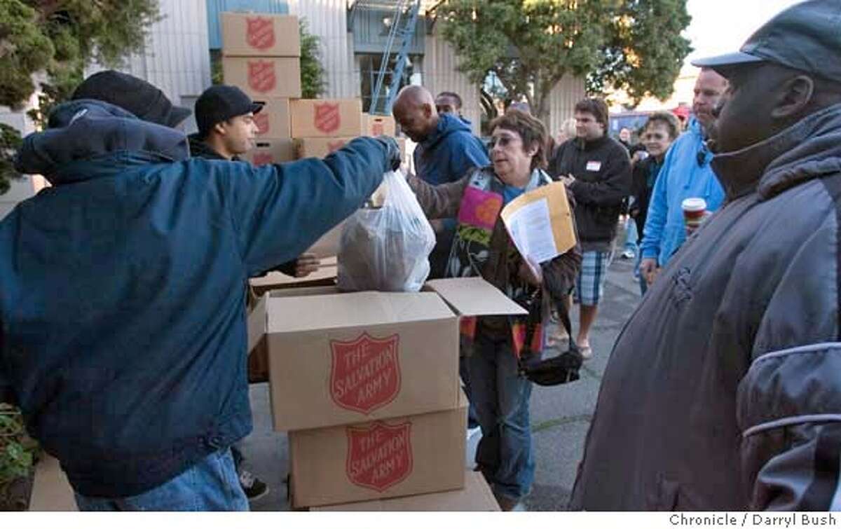 Thanksgiving In The Bay Area / Serving Meals To The Needy