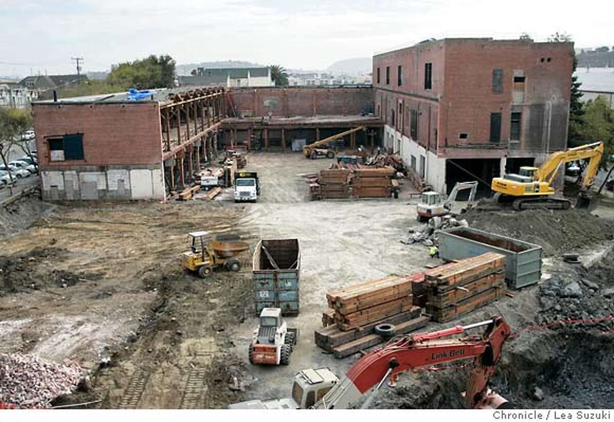SAN FRANCISCO / OLD TIMBERS GET NEW LIFE / Lumber from ancient firs