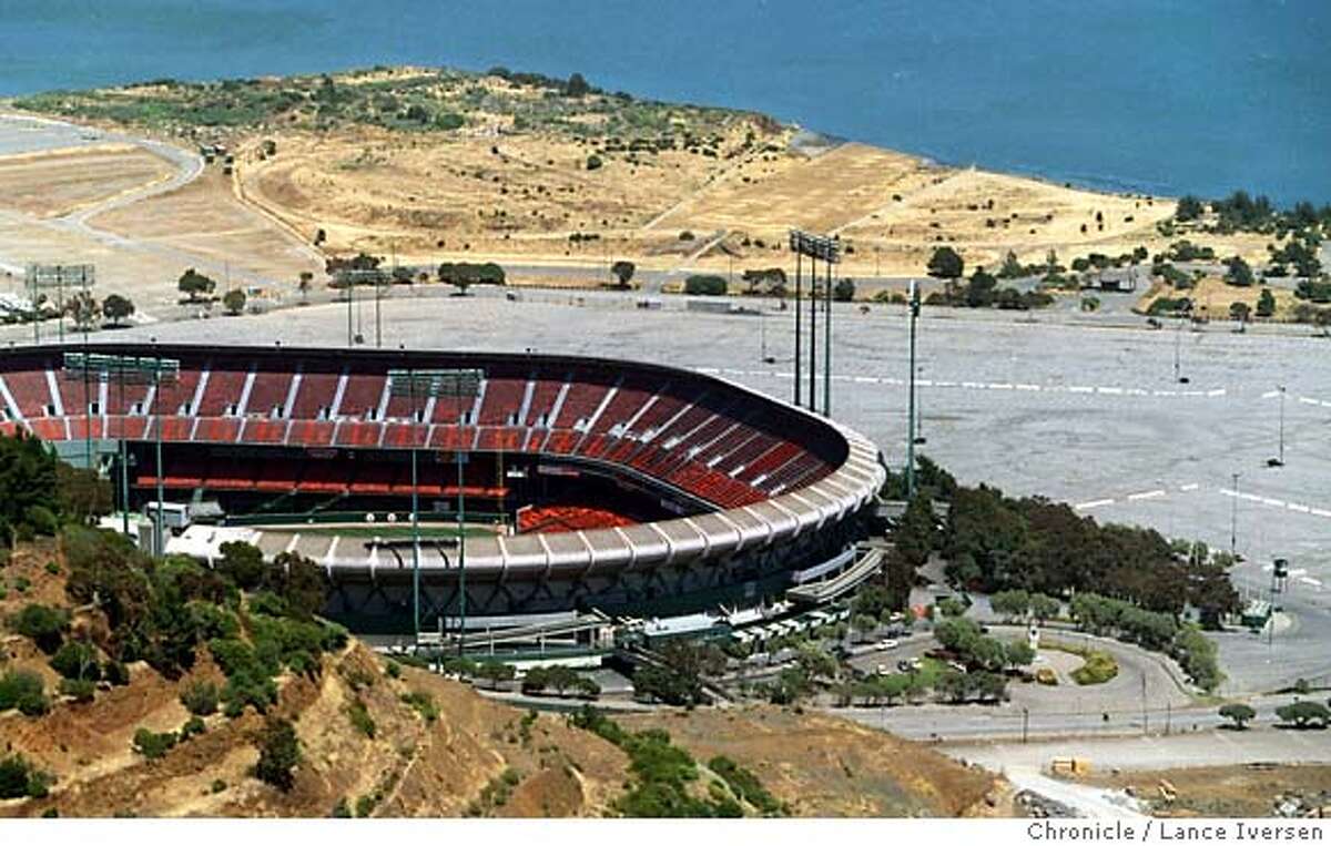 Candlestick Park is now a social and economic boost to Bayview-Hunters Point residents. Chronicle file photo, 1999, by Lance Iversen
