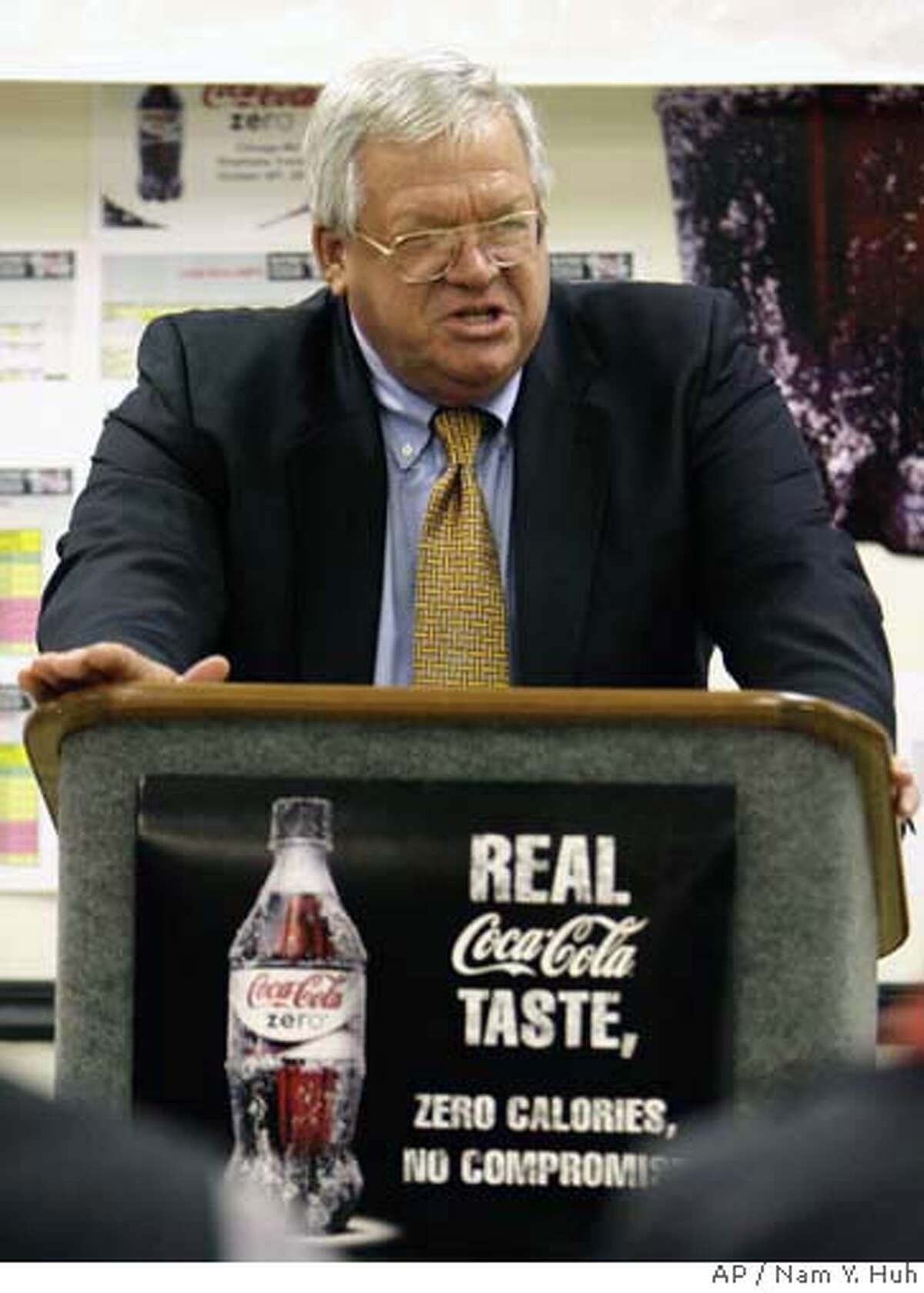 U.S. House Speaker Dennis Hastert, R-Ill., speaks to employees at the Coca-Cola Bottling Co. sales and distribution facility in St. Charles, Ill., Thursday, Nov. 2, 2006. (AP Photo/Nam Y. Huh)