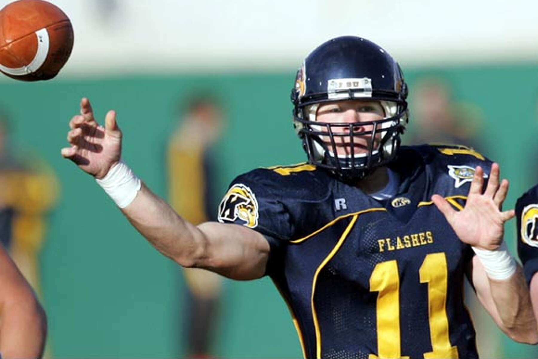 Kent State's elusive Julian Edelman clone runs circles around UB