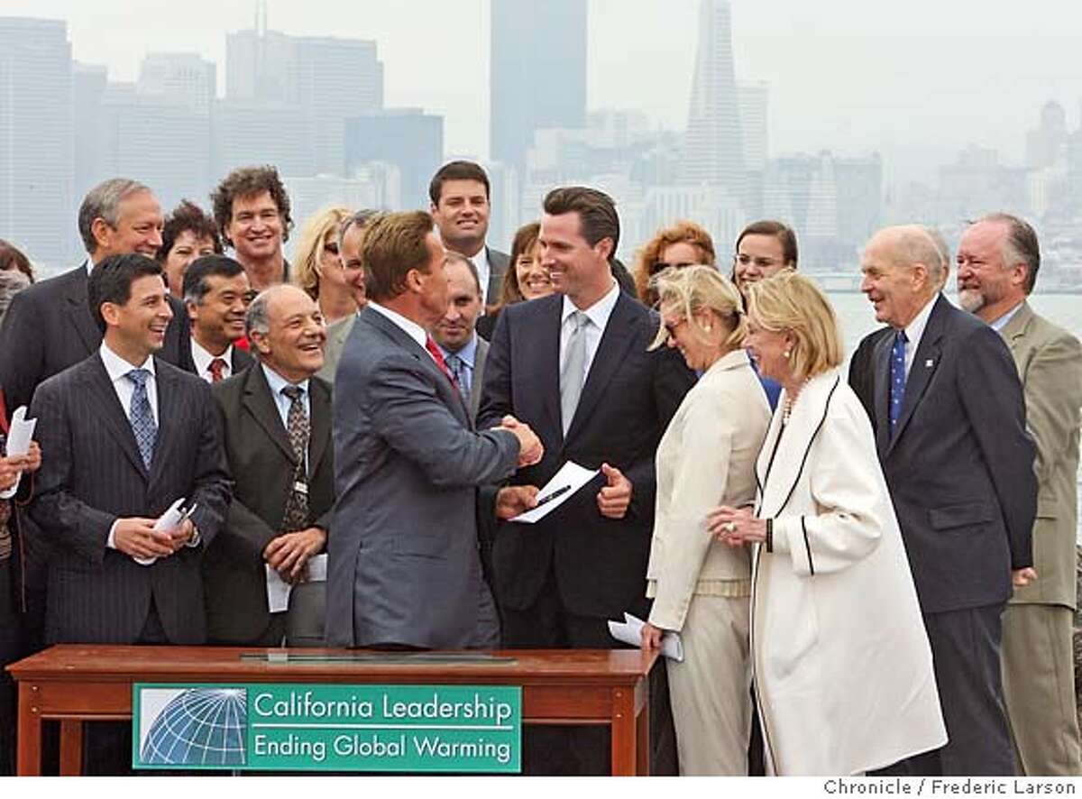 Guv signs greenhouse gas legislation