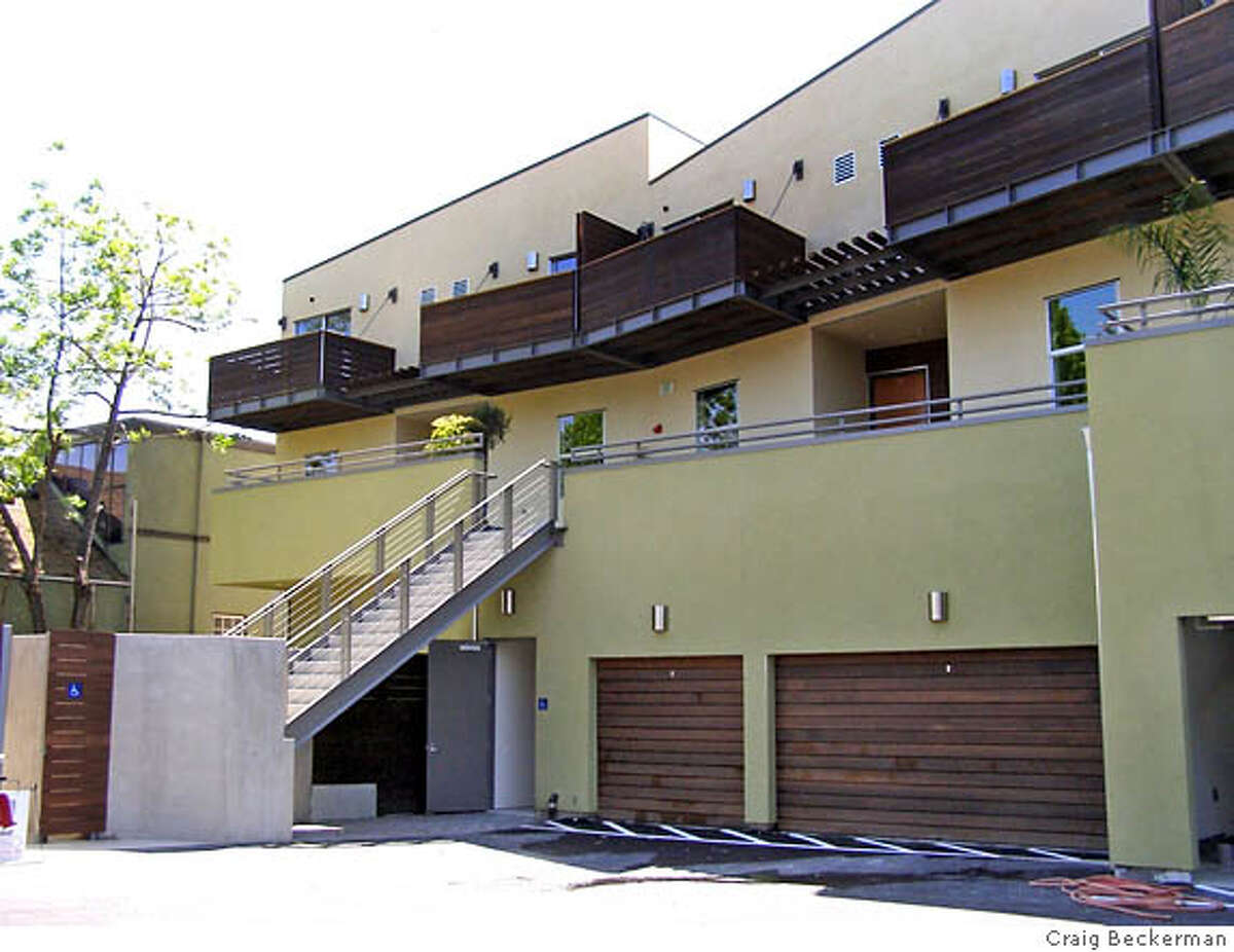 MODEL HOME South Side Lofts, Berkeley / Development's lofty expectations / Industrial design