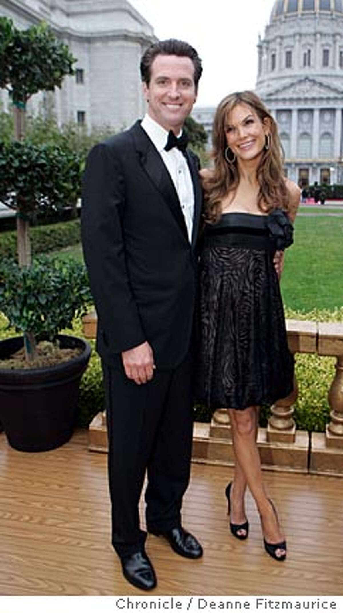 Patrons brave chilly night for S.F. Opera gala