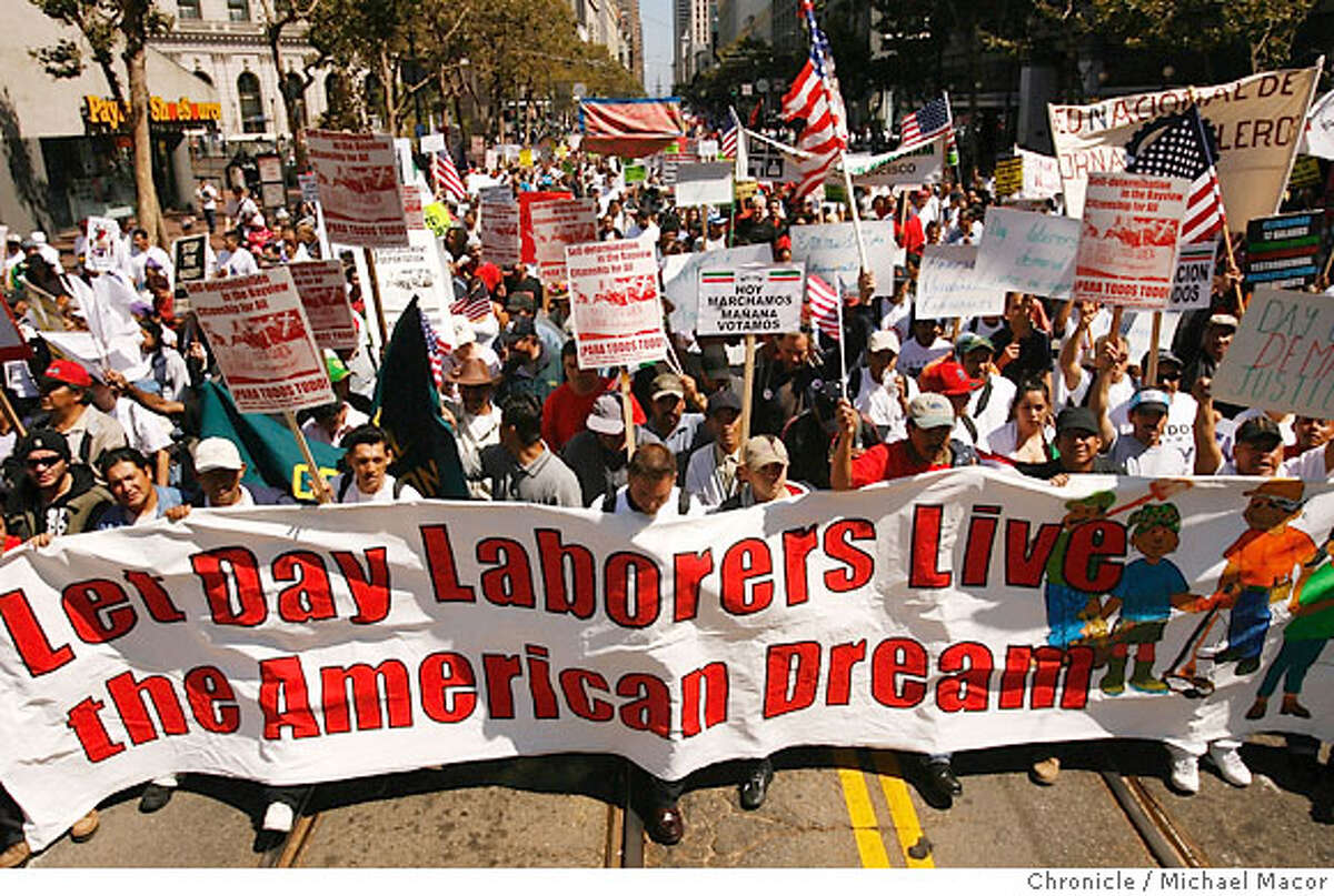IMMIGRANTS, LABOR WALK ON COMMON GROUND / Reform issues attract members
