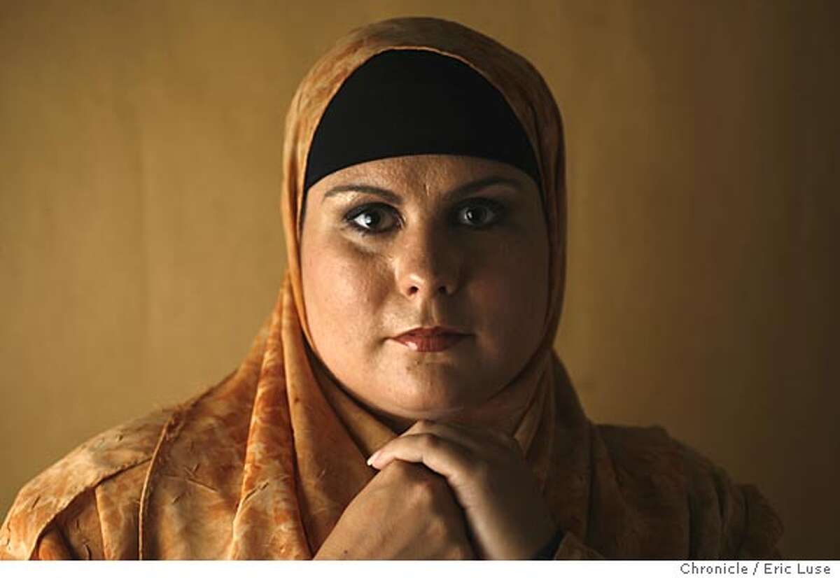 newrace_205_el.jpg Dailyah Patt a hijab. Part of a 911 story. Eric Luse/The Chronicle Names (cq) from source