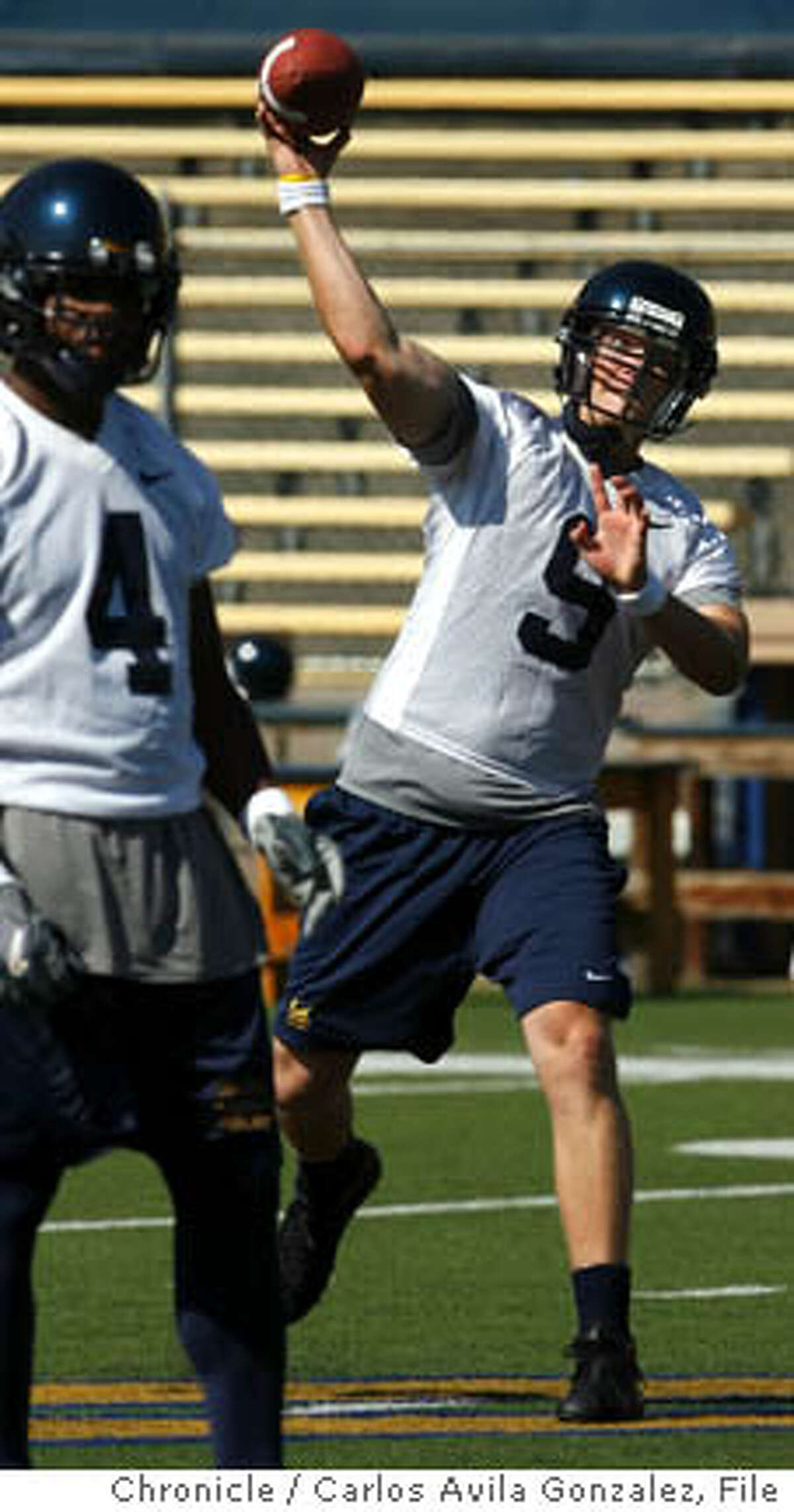 CAL08_117_CAG.JPG Cal quarterback, Nate Longshore, throws during practice. Cal football team practices at Memorial Stadium in Berkeley, Ca., on Monday, August 7, 2006. Photo by Carlos Avila Gonzalez/The San Francisco Chronicle Photo taken on 8/7/06, in Berkeley, Ca, USA **All names cq (source) Ran on: 08-08-2006 Caryn Marlowe (left) and Jessica Vanderhoof in Il Matrimonio Segreto. Ran on: 08-08-2006 Nate Longshore launches a pass during Mondays practice. He tops the depth chart of four quarterbacks. Ran on: 08-08-2006 Ran on: 08-08-2006 Caryn Marlowe (left) and Jessica Vanderhoof in Il Matrimonio Segreto. Ran on: 08-08-2006 Nate Longshore launches a pass during Mondays practice. He tops the depth chart of four quarterbacks.