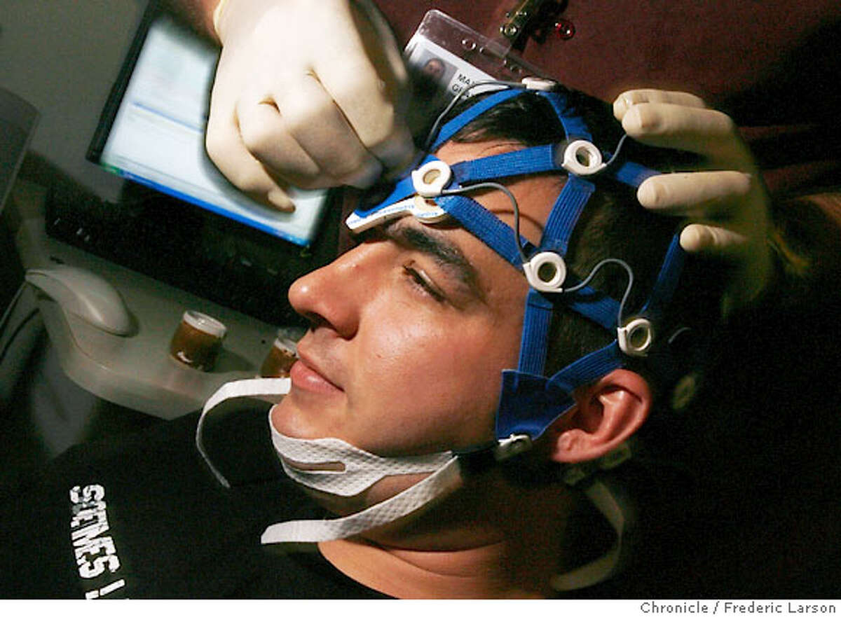 John Potter (25) a Marine vet gets a brain scan which helps gauge brain damage in veterans that where injured in the war in Iraq at the brain trauma center at the Palo Alto Veterans Administration Hospital. John Potter got his head injury in California in auto accident during duty. 6/27/06 {Frederic Larson/The Chronicle} **John Potter Ran on: 08-13-2006 Above: Iraq war vet John Potter in a driver training simulator; right, another vet, Angel Gomez, at the wheel.
