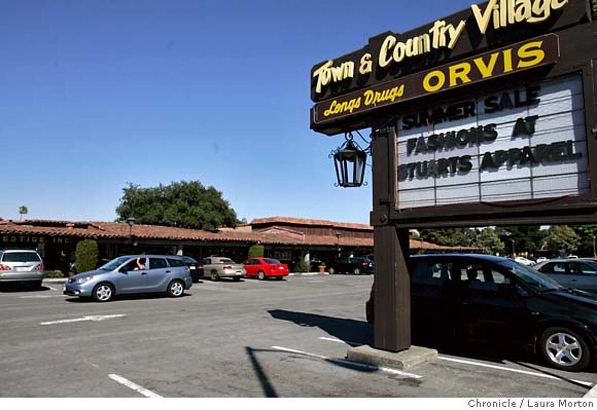 PALO ALTO / Some fear mall upgrade will oust small stores