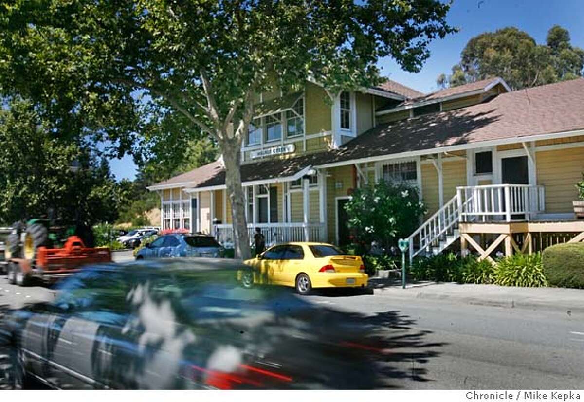 WALNUT CREEK / Balancing past and future / Walnut Creek taking first