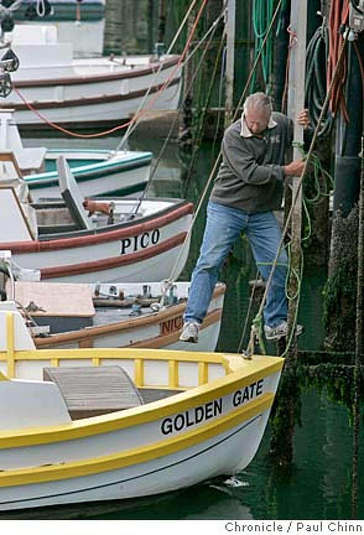 SAN FRANCISCO / Tiny boats that made the wharf are sinking / Monterey