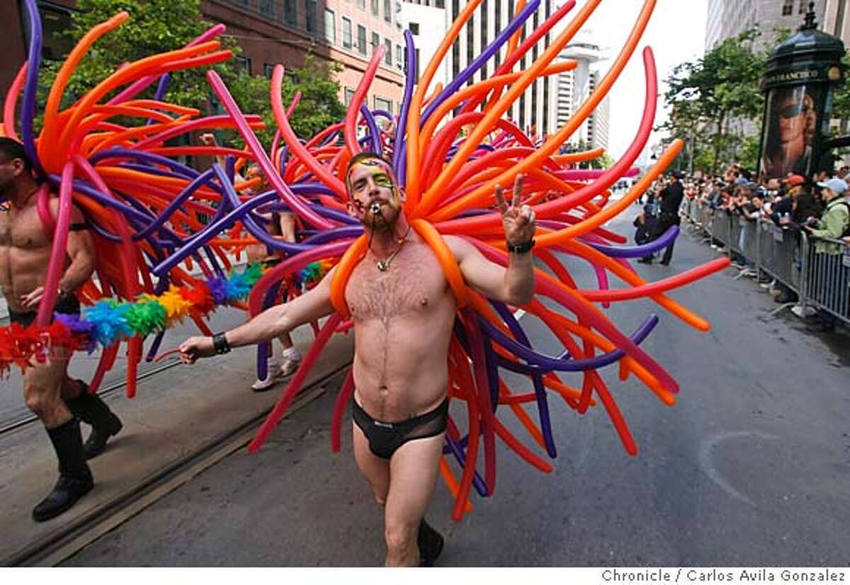 36th S F Gay Pride Parade Huge Celebration Of Pride Hundreds Of