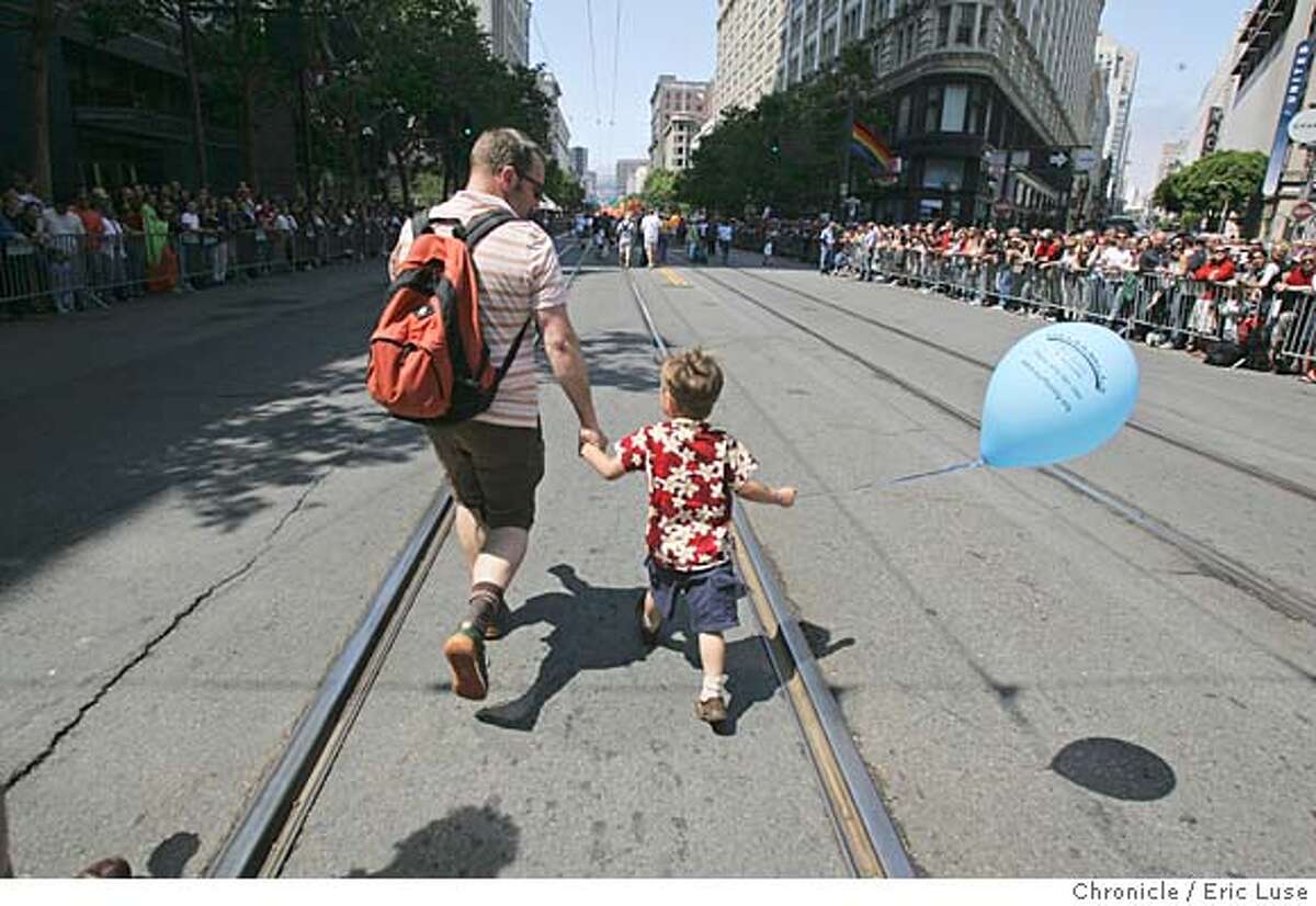 Huge Celebration Of Pride Hundreds Of Thousands Fill Market Street With Incredible Color 5621