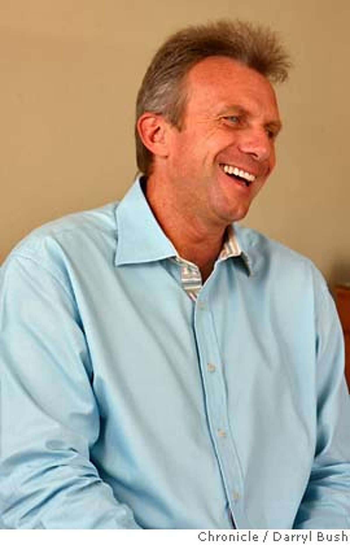 JOE MONTANA / FACE OF 49ERS TURNS 50 / Hall of Famer lives with