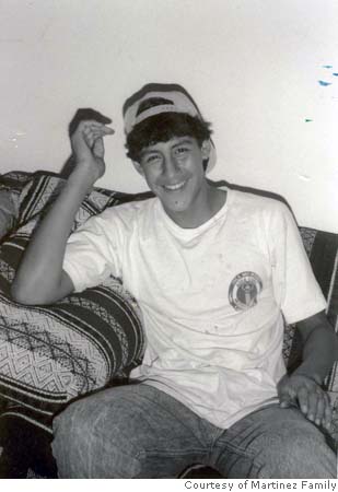 SAN JOSE / Champion of nudity found dead in jail cell / 'Naked Guy' won