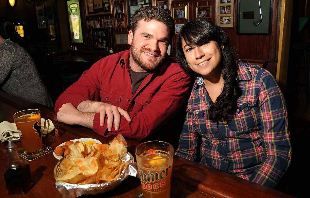 Bars open on Christmas Day 2015