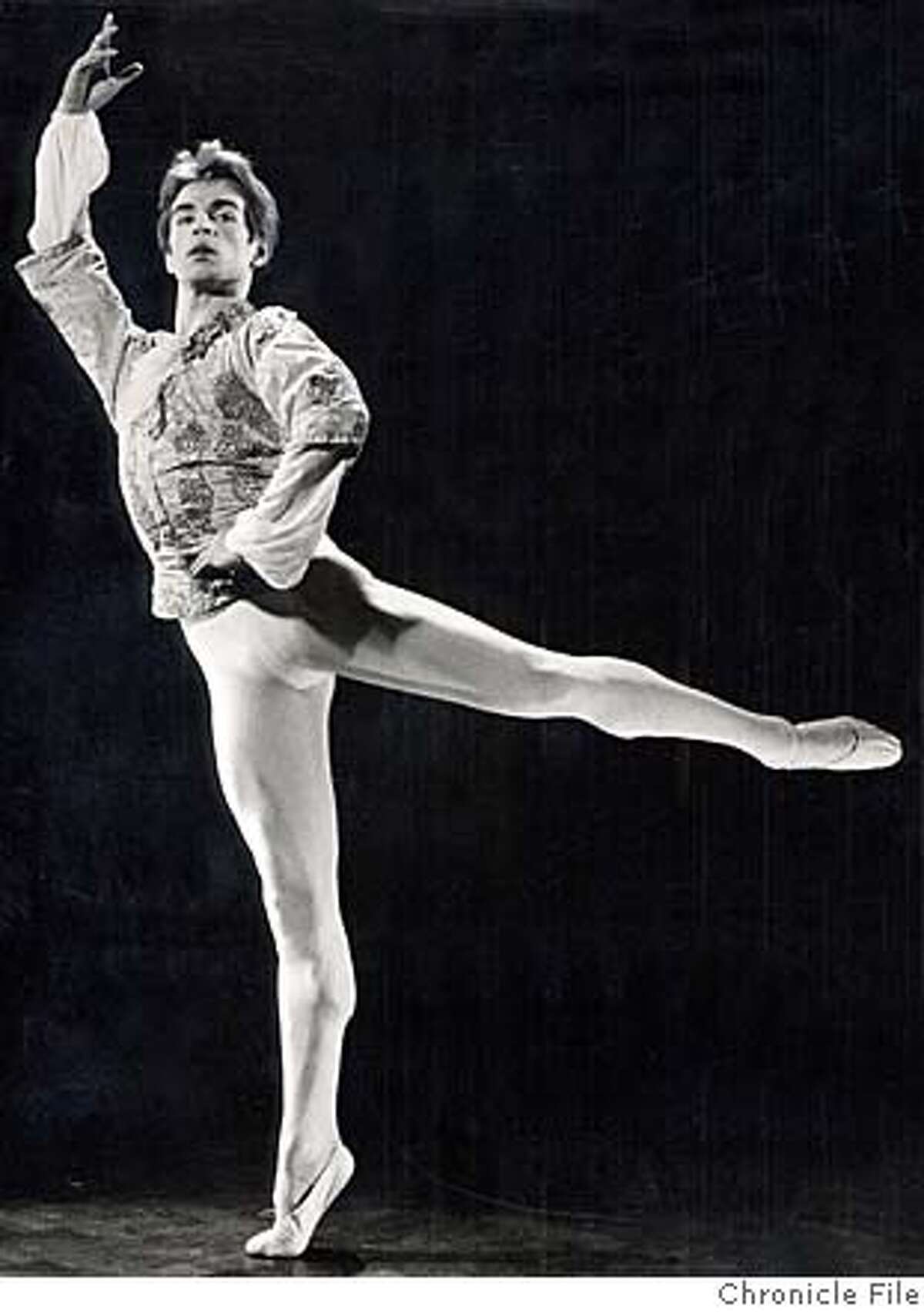 NUREYEV/C/16JUL99/MN/HO--Rudolf Nureyev Russian ballwr dancer. Chronicle file photo of 1970's ALSO RAN 12/26/02, 1/1/03 CAT