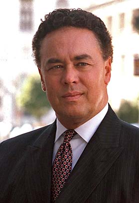 Supervisor Jew's defense attorney wants to quit case