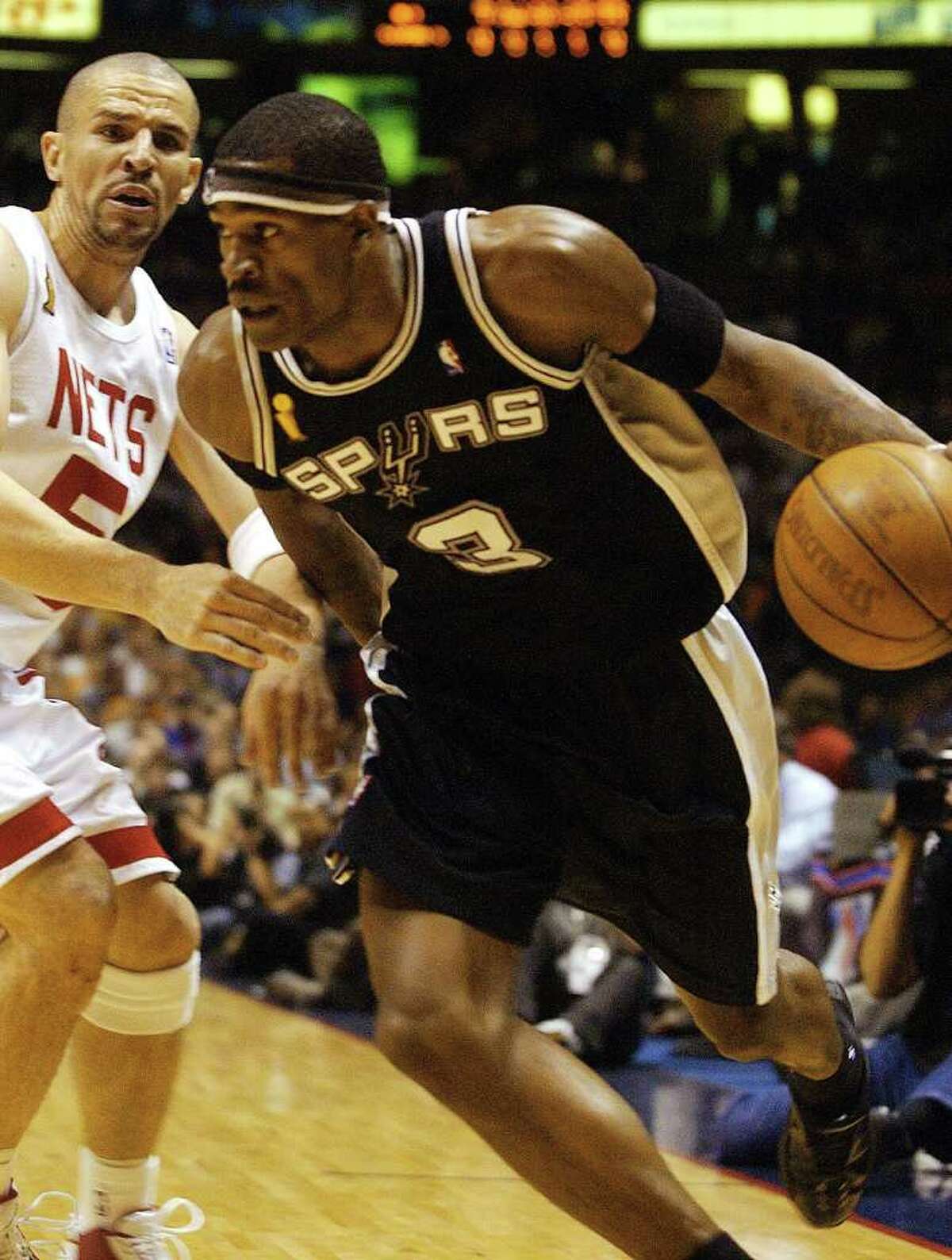2003 Finals- Spurs vs. Nets Game 1 - Pounding The Rock