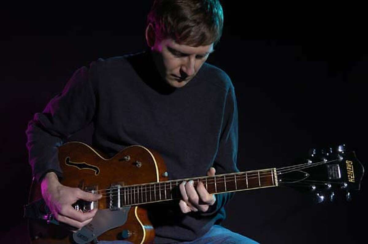 Lanterna's vibrant echoes