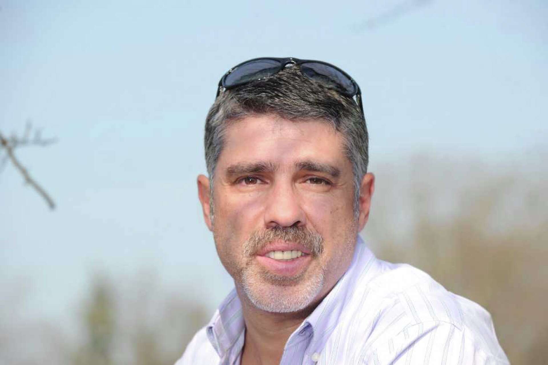 Howard Stern sidekick acclimates to civic service, image size:1920x1277