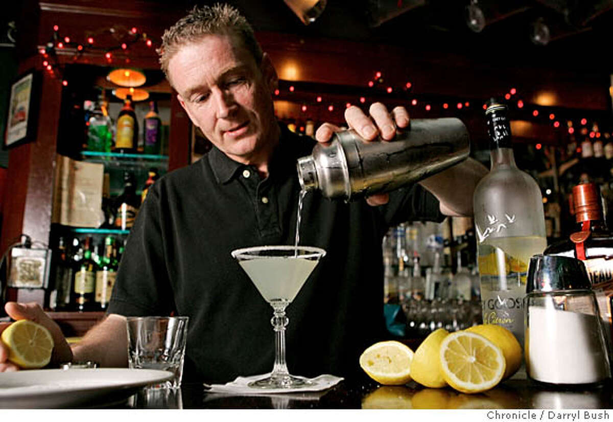 spirits23_0007_db.JPG Bartender at The Bitter End on Clement, Paschal Smith, makes a Lemon Drop, a drink he dislikes making because the lemon and sugar make his hands sticky. Event on 3/14/06 in San Francisco. Darryl Bush / The Chronicle MANDATORY CREDIT FOR PHOTOG AND SF CHRONICLE/ -MAGS OUT