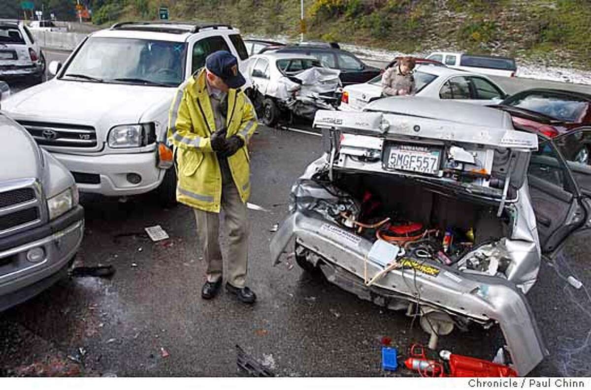 Huge Pileup In Sudden Blizzard Two Die On Marin Highway Waldo Grade