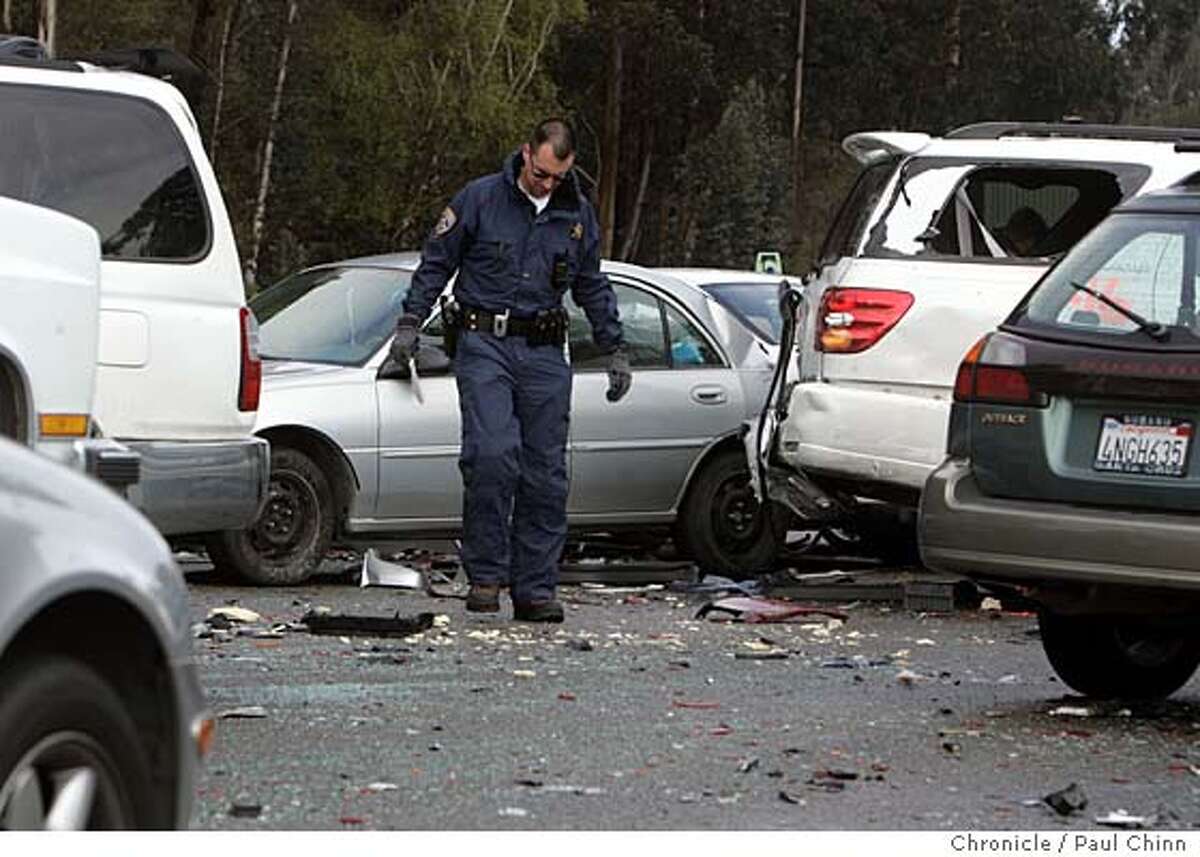 Huge Pileup In Sudden Blizzard Two Die On Marin Highway Waldo Grade