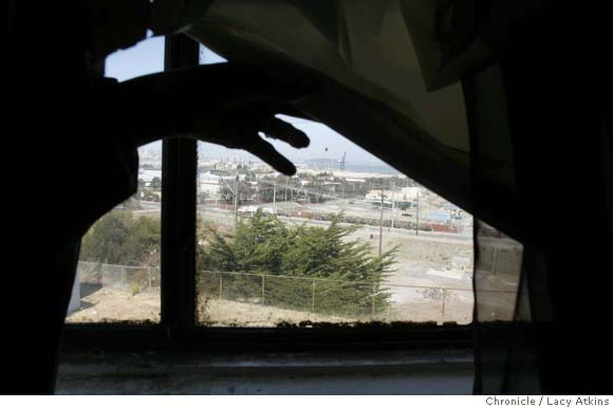 Mold grows along the inside of Tamika Trammell's bedroom window in the Hunters View Housing Project, which overlooks the PGE powerplant and the view of the San Francisco Bay, Tuesday Sept. 11, 2007, in San Francisco, Ca. (Lacy Atkins San Francisco Chronicle) MANDATORY CREDITFOR PHOTGRAPHER AND SAN FRANCISCO CHRONICLE/NO SALES-MAGS OUT