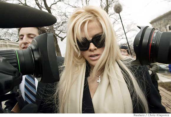 Justices take up estate case of Anna Nicole Smith / Celebrity's family ...