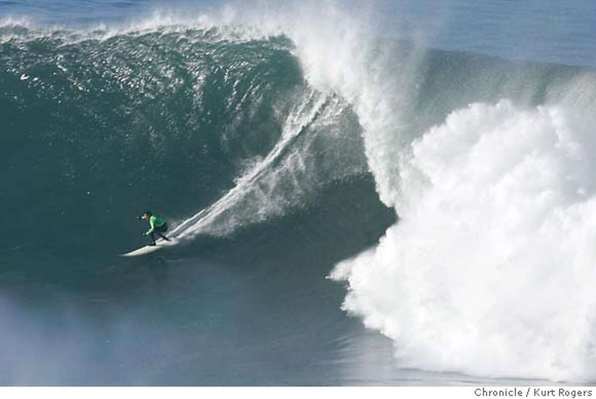 Man wins big-wave debate without machine