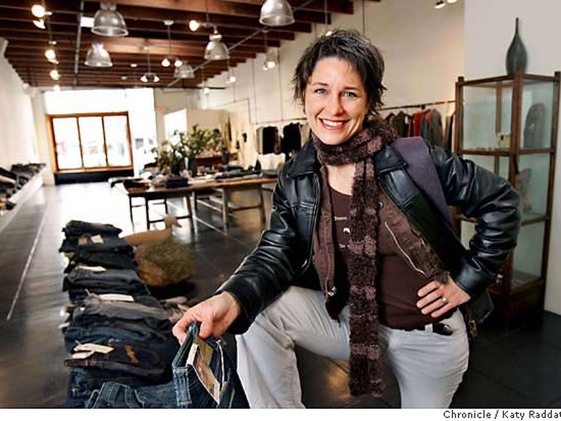 ON THE TOWN ... With Sharon Eisenhauer / Retail poetry in Rockridge