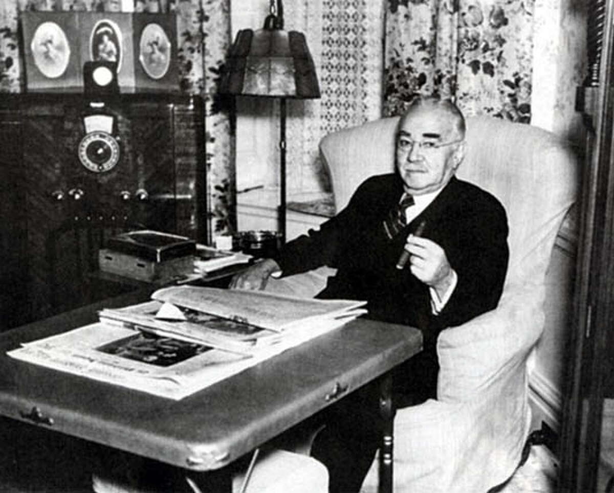 The rich life of a chocolate tycoon / Hershey avoided stigma attached