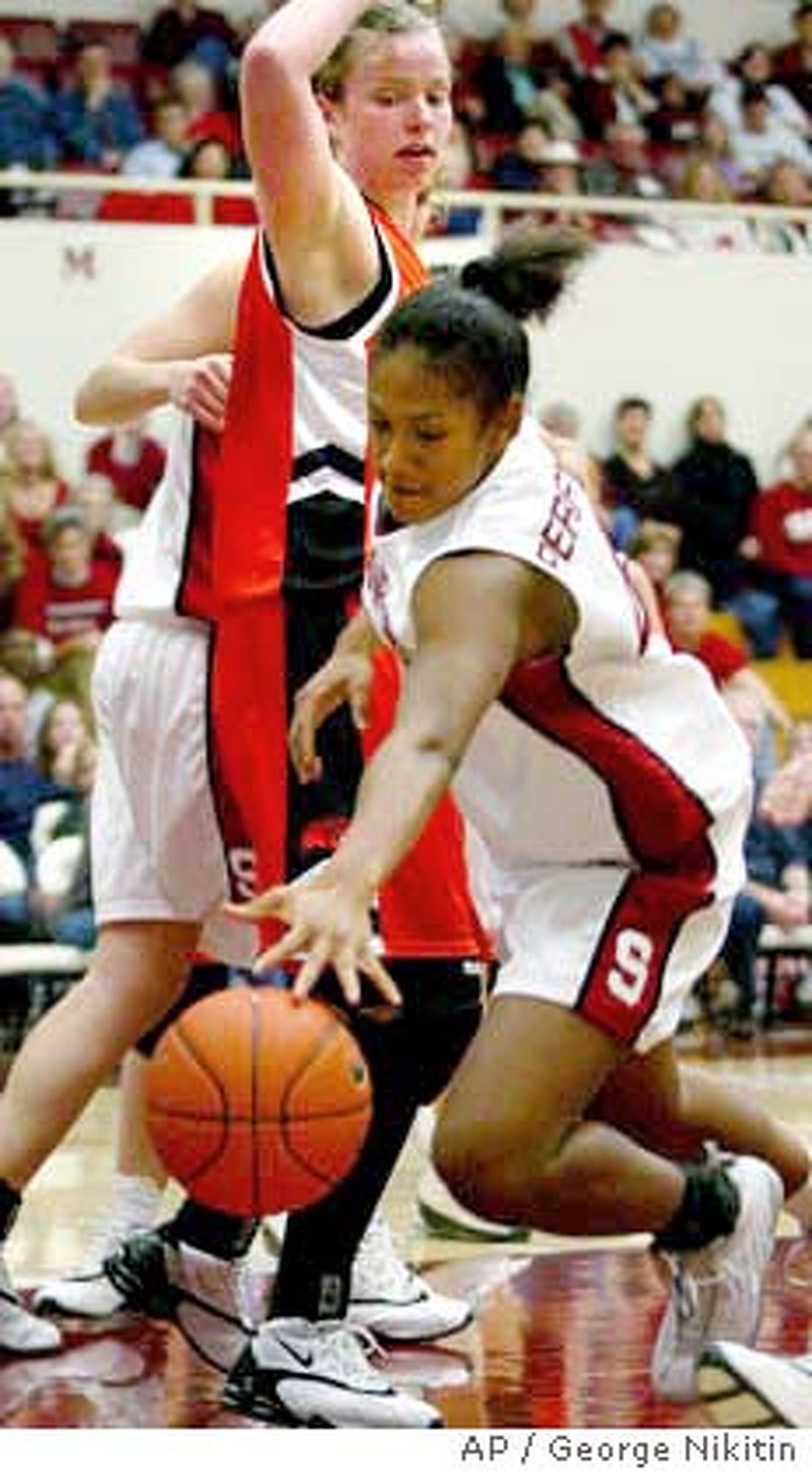 Cardinal cruise in Pac-10 opener / Kimyacioglu leads the way