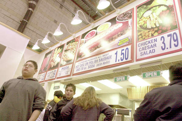 Costco Introduces A New Food Court Burger Houstonchronicle Com