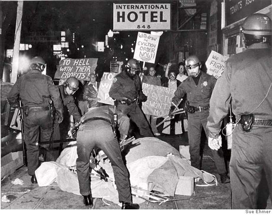 1977 International Hotel eviction in Manilatown photo 2