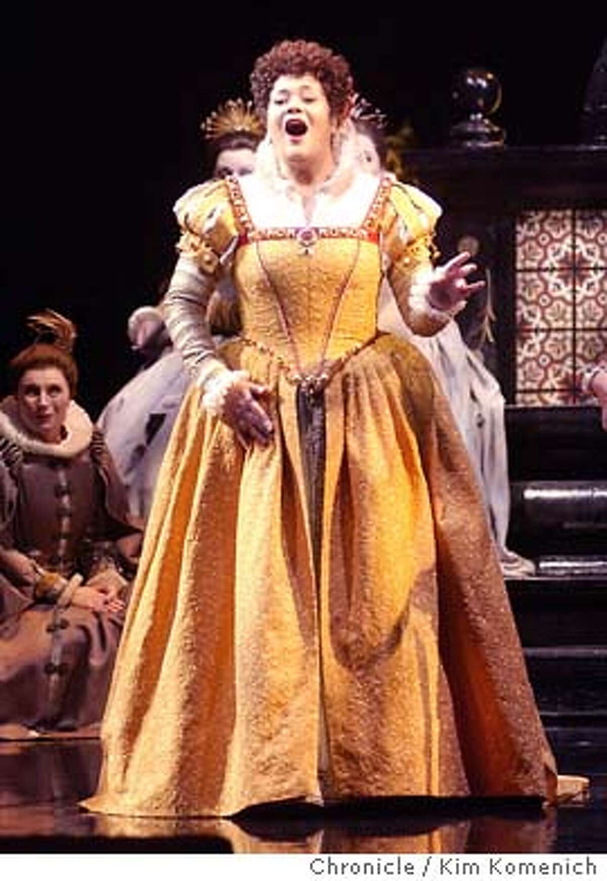 10/23/03 in San Francisco. The San Francisco Opera preforms Verdi's "Don Carlos." Princesse Eboli (Violeta Urmana) sings. KIM KOMENICH / The Chronicle