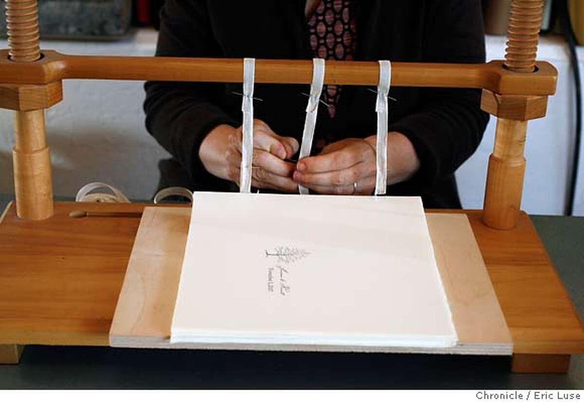 Books that are defined by their covers / Bay Area is a center for the thriving art of hand