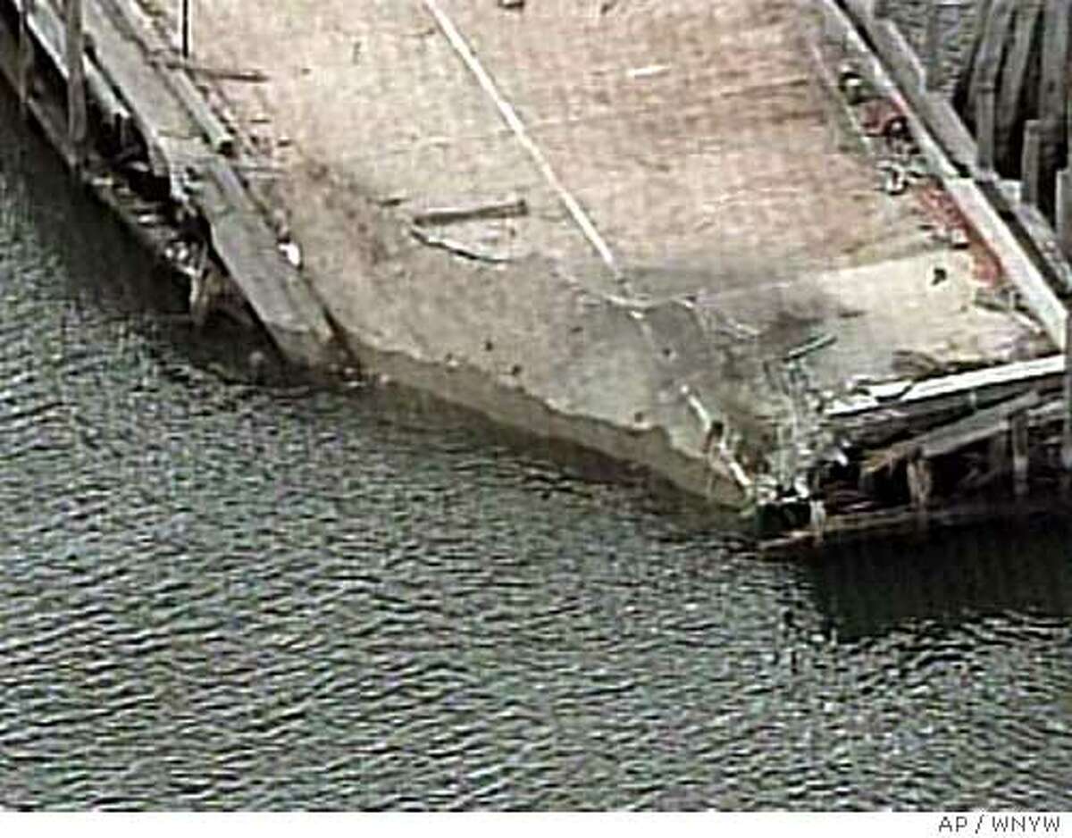 Horrific Crash Kills 10 On Staten Island Ferry / Boat's Pilot ...