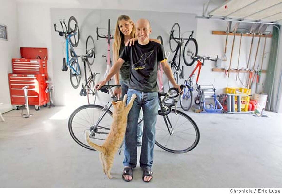 At home with Levi Leipheimer and Odessa Gunn / Champion cyclist: He