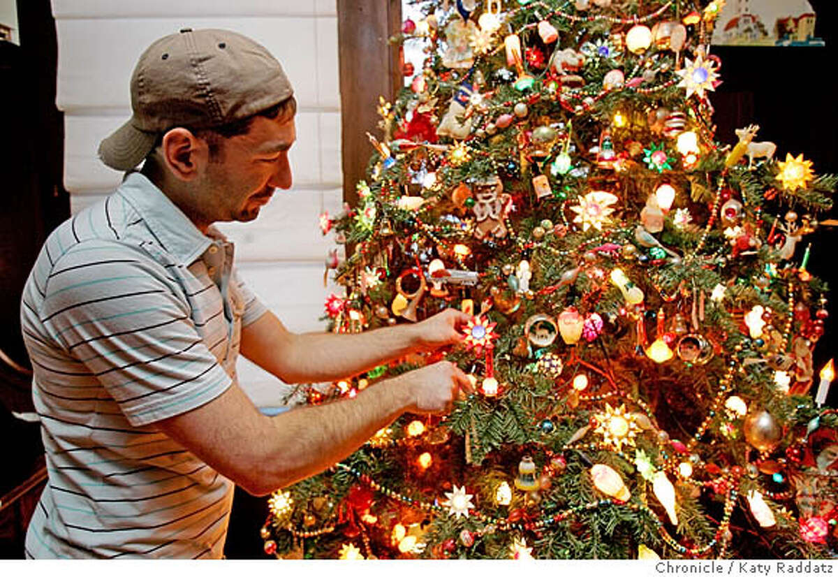 Readers share their Christmas trees / Living and fake, artful and