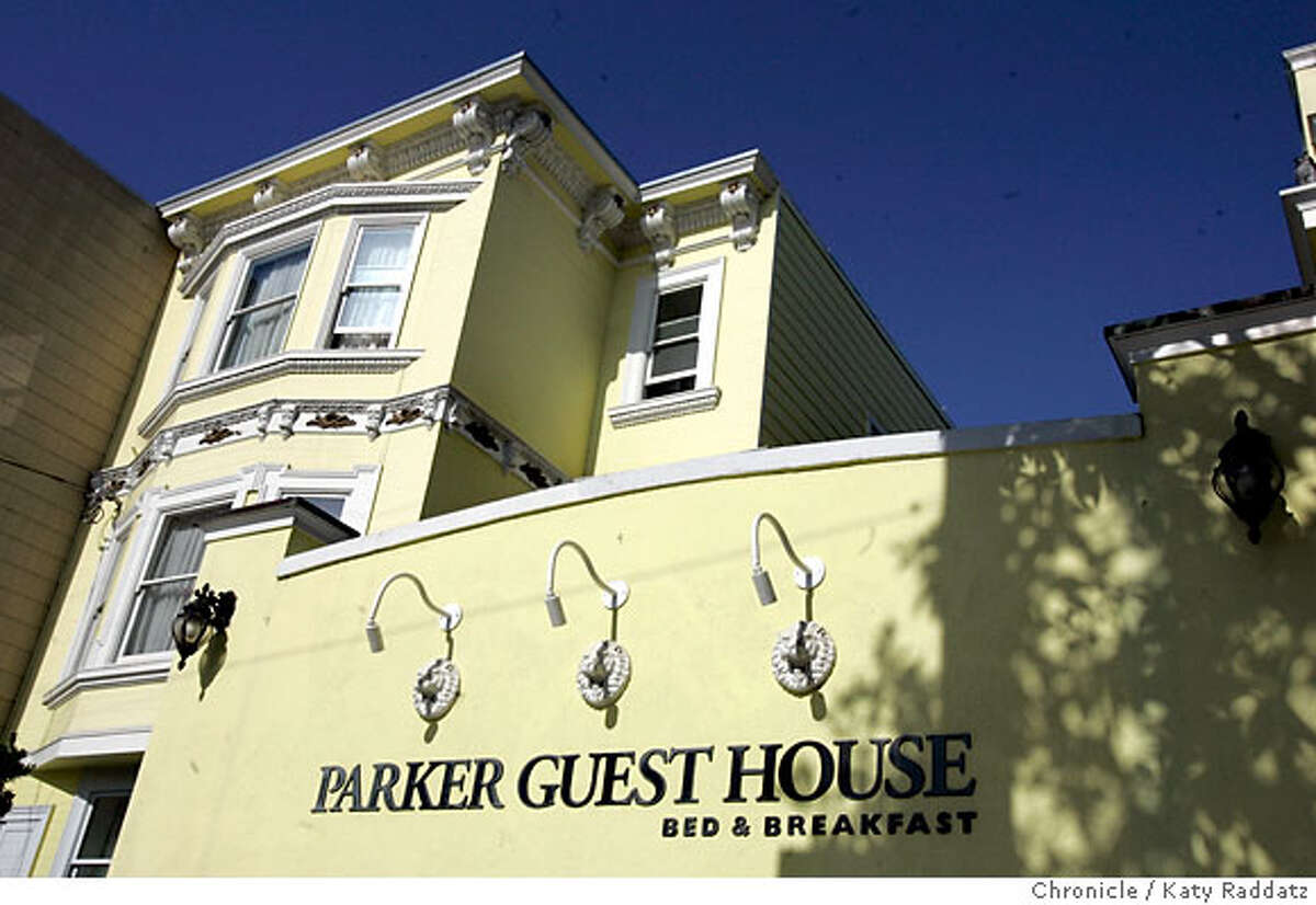 B&B In The Castro / The Parker Guest House