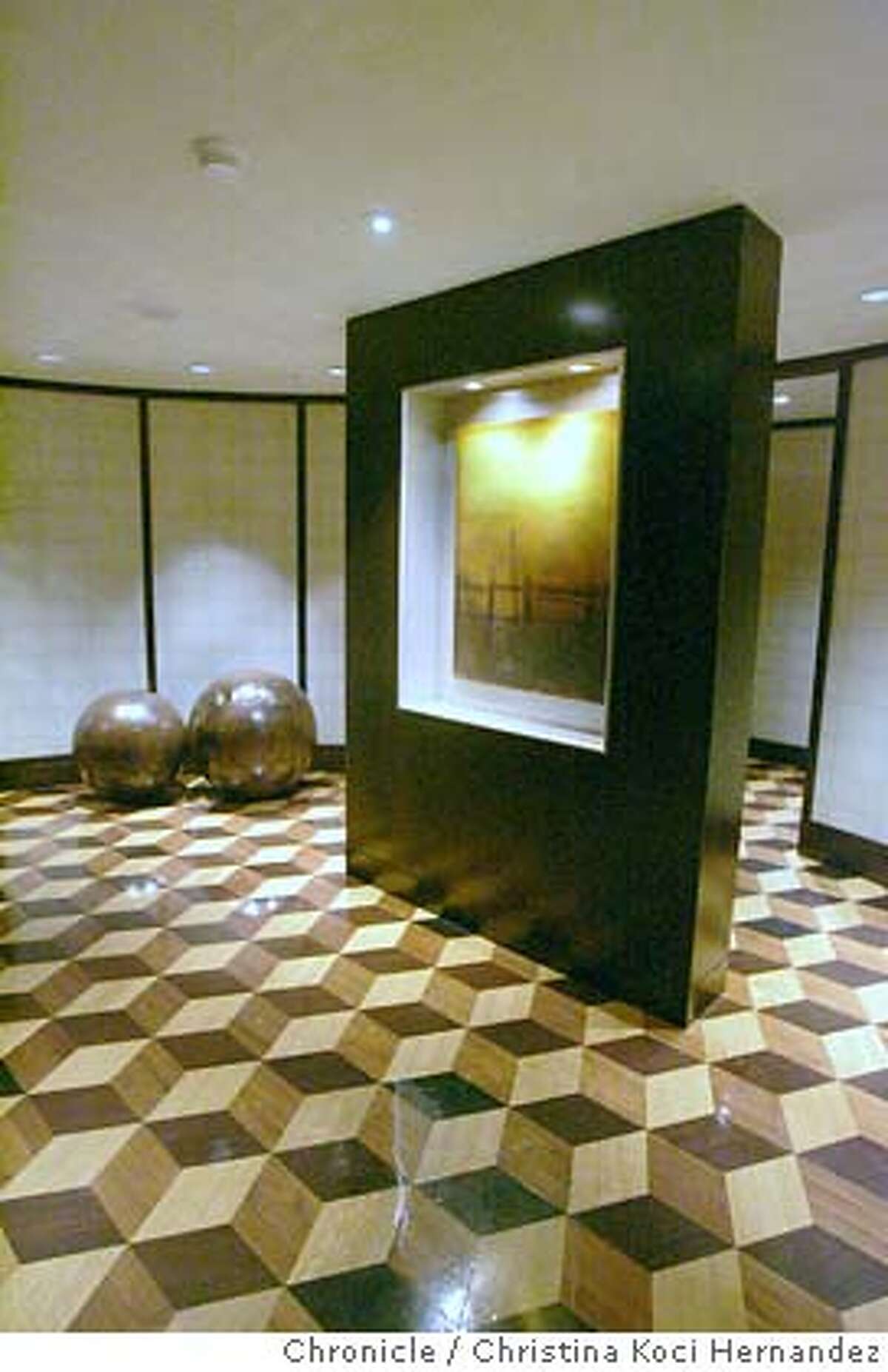 CHRISTINA KOCI HERNANDEZ/CHRONICLE A foyer. The San Francisco operator of boutique hotels, the Kimpton Group is expanding nationally and rolling out new Hotel Palomars, one of its hip brands, which is modeled on the Hotel Palomar at the southwest corner of Fourth and Market. We'd like a shot illustrating the sleek and offbeat nature of the hotel's interior design. Niki Leondakis, the Kimpton Group's chief operating officer and one of the key interviewees in the story, will be present for the shoot. She should be in some, but not all, of the shots.