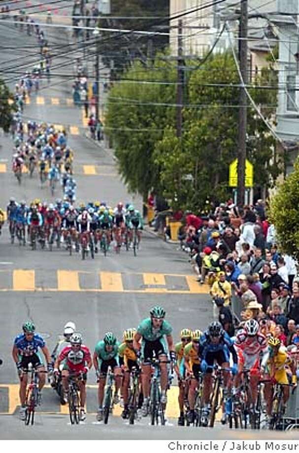 SAN FRANCISCO / Cycling race organizers owe city 364,000 for two