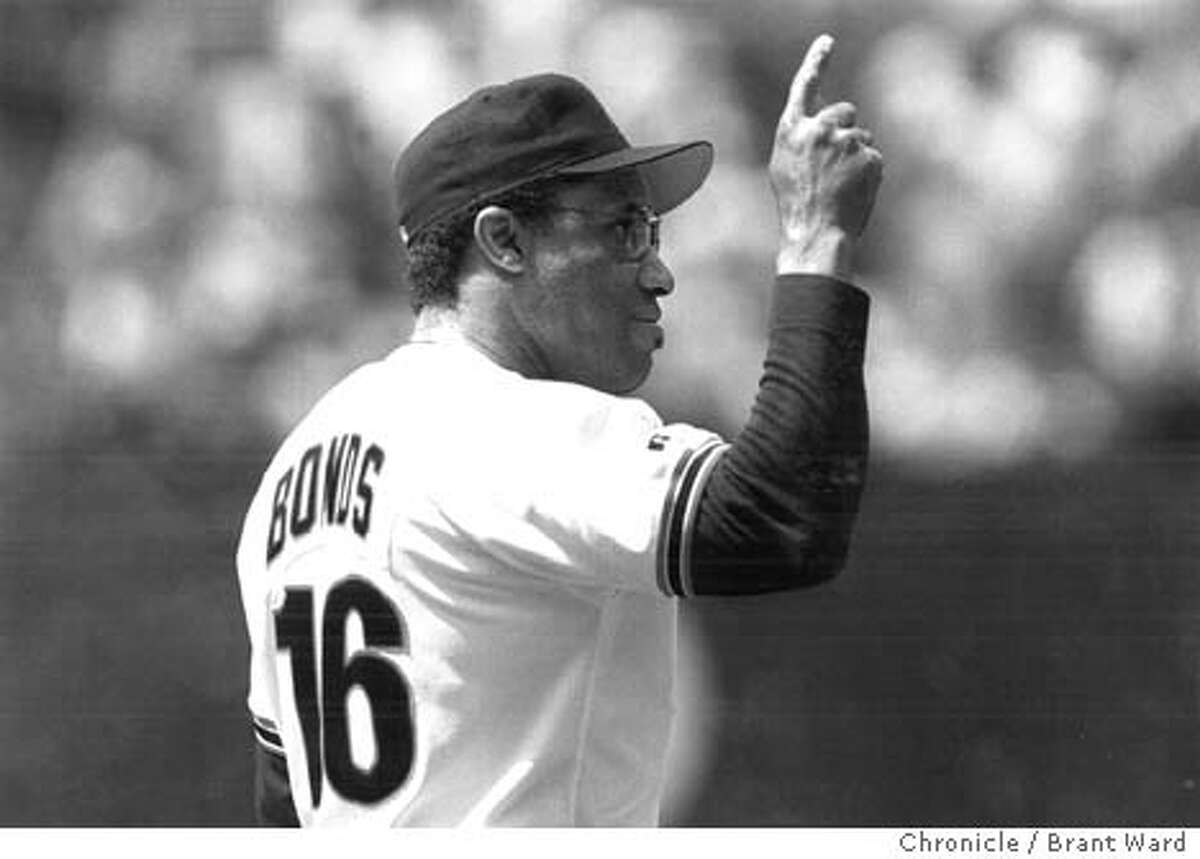 Giants great Bobby Bonds dies / 3-time All-Star and father of Barry ...