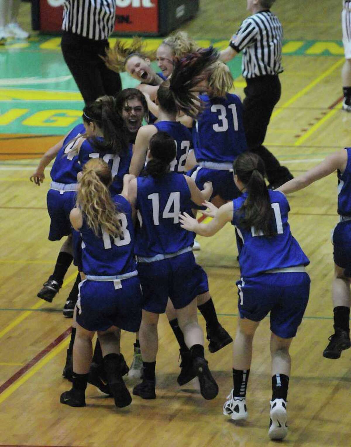 Hoosic Valley 'D' does it