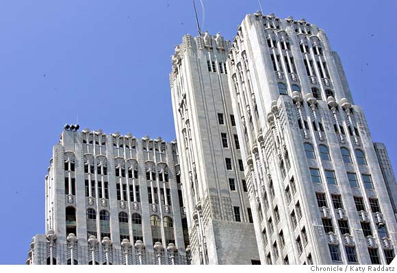 Pacific Telephone Building gets heavy interest from