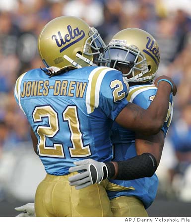 NFL player Maurice Jones-Drew returns to UCLA to obtain degree - Daily Bruin